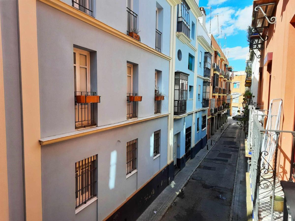 Lovely Center - Sunny Balcony Alfalf Apartment Seville
